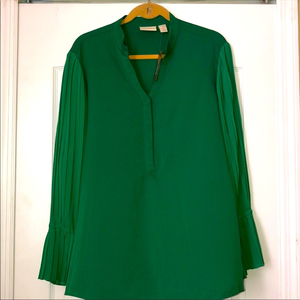 Chico’s - Pleaded sleeve Peasant Top